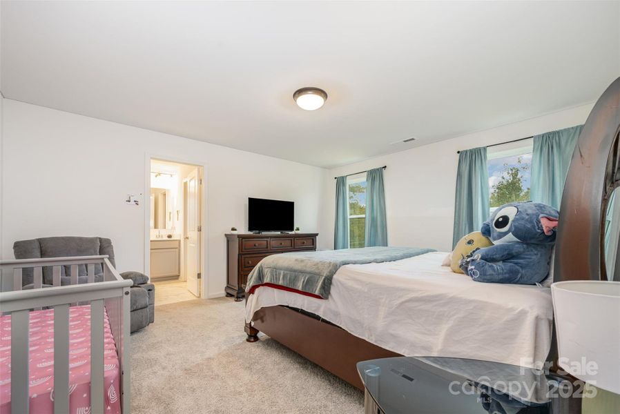 Furnished interior view inside a new home in , Peachland (Image 7).