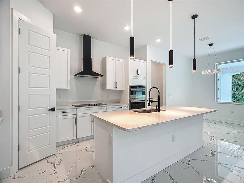 Furnished interior view inside a new home in , Plant City (Image 17).