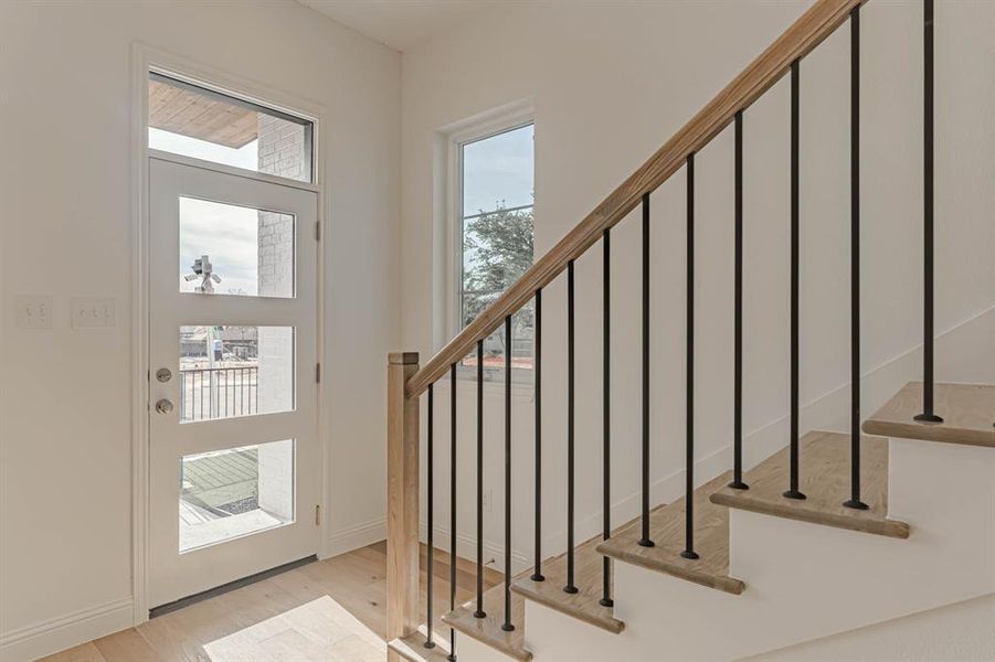 Spacious, unfurnished interior of a new home in , Fort Worth (Image 13).