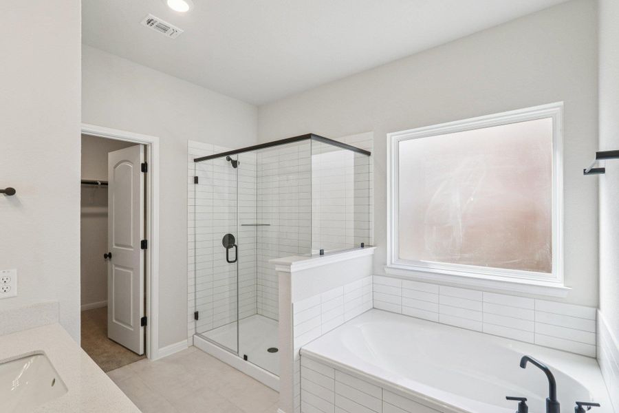 Furnished interior view inside a new home in Berry Creek Highlands, Georgetown (Image 6). Furnished interior view inside a new home in Berry Creek Highlands, Georgetown (Image 6).