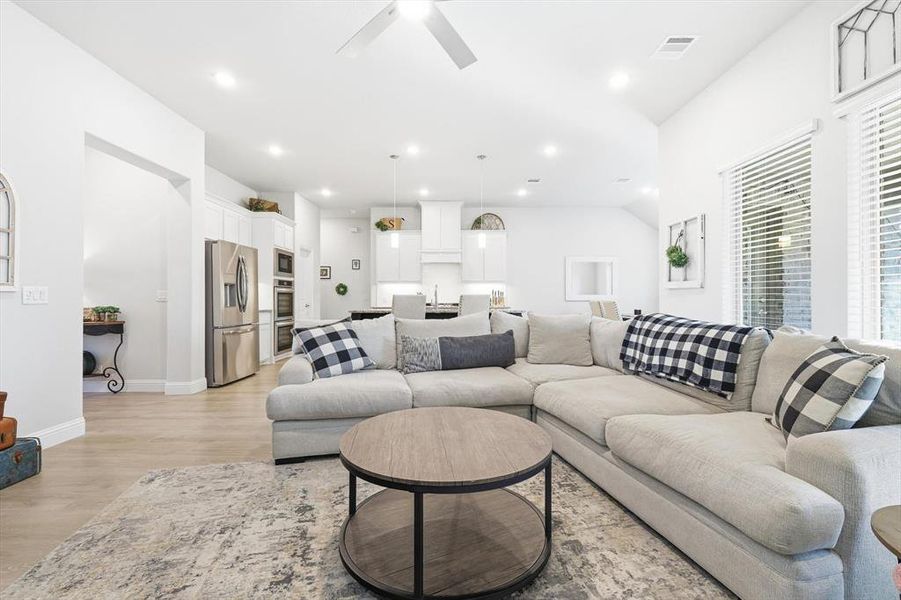 Furnished interior view inside a new home in , Midlothian (Image 19).