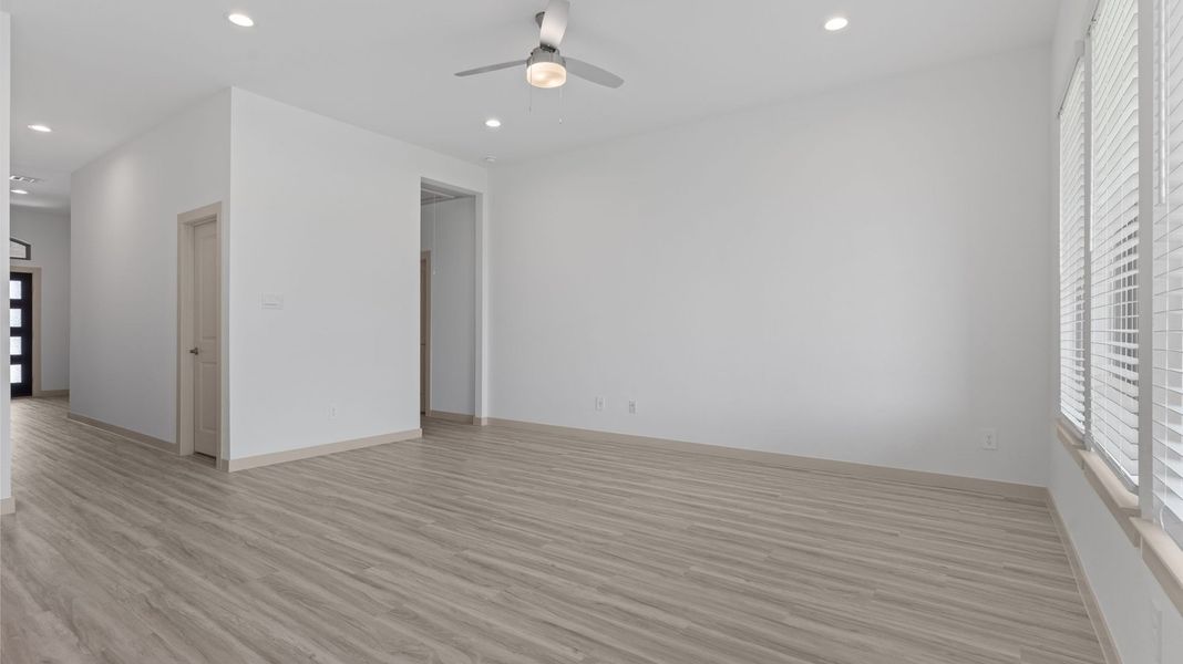 Representative unfurnished interior of a home built from the FANNIN by D.R. Horton in Alexander, Pearland (Image 16). Representative unfurnished interior of a home built from the FANNIN by D.R. Horton in Alexander, Pearland (Image 16).