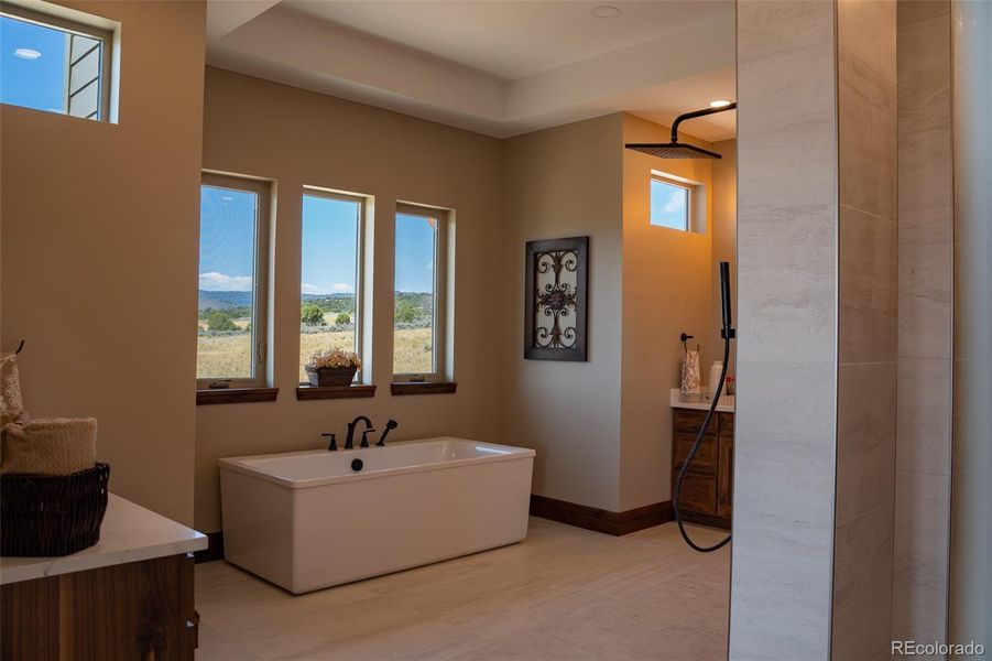Furnished interior view inside a new home in , Glenwood Springs (Image 31).