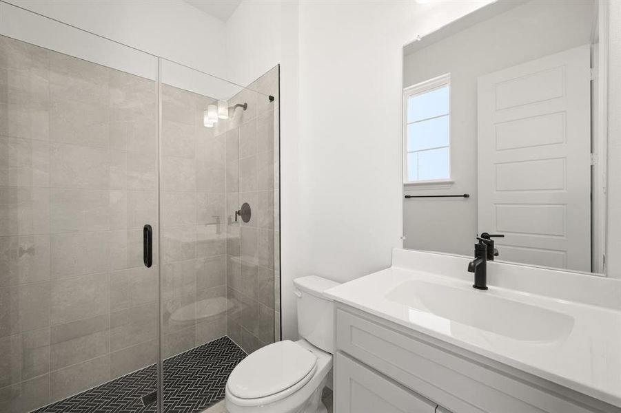 4728 Hawthorn Hills- Bathroom-2
