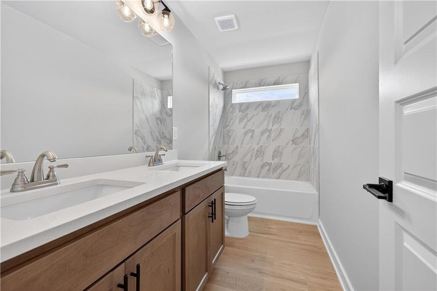 Furnished interior view inside a new home in , Gainesville (Image 30).