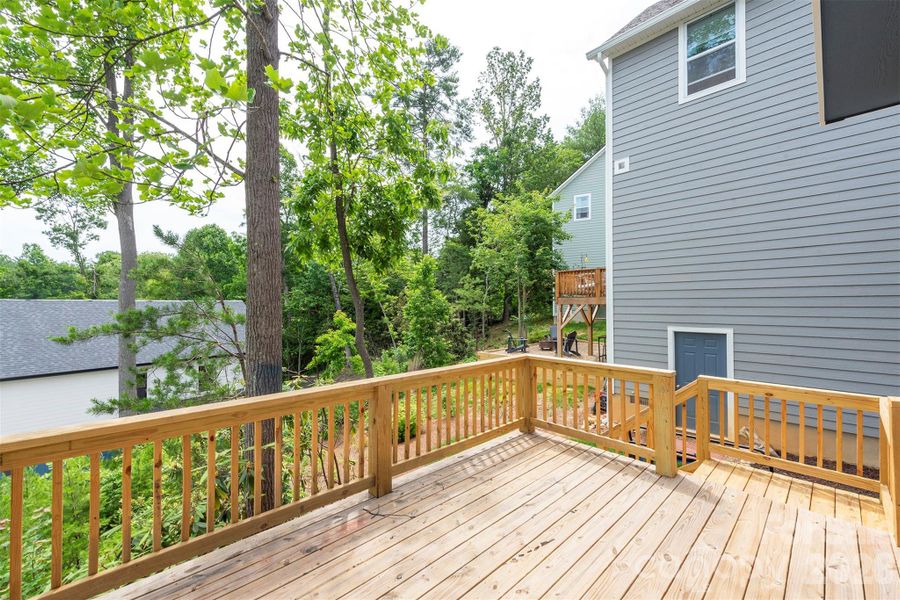 Spacious back deck