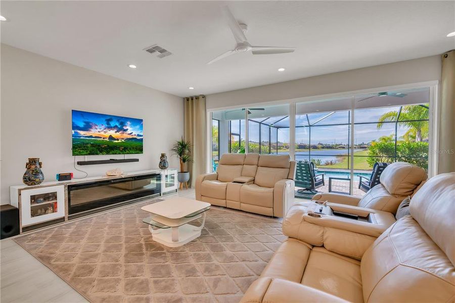 Furnished interior view inside a new home in , Wimauma (Image 19). Furnished interior view inside a new home in , Wimauma (Image 19).