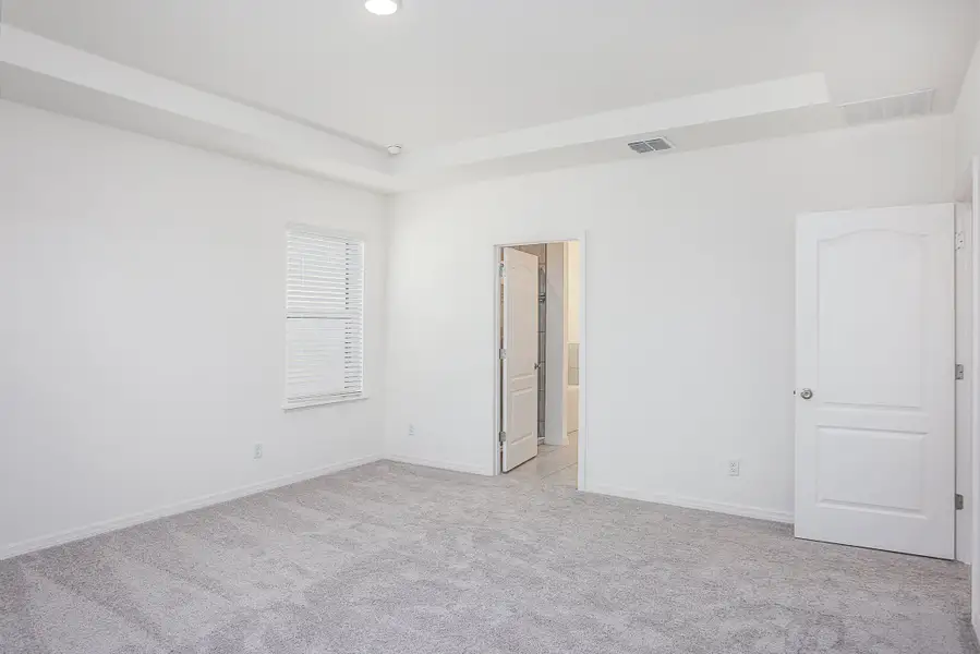 Representative unfurnished interior of a home built from the Miramar by Maronda Homes in Cape Coral, Cape Coral (Image 20).