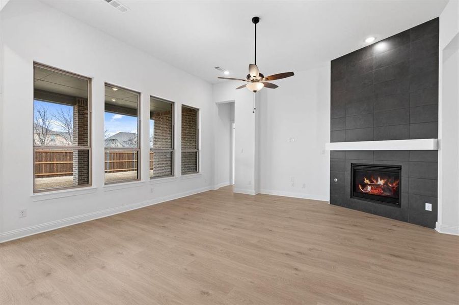 DAL_South Pointe_Gorman_2611 Brazos Dr (16)