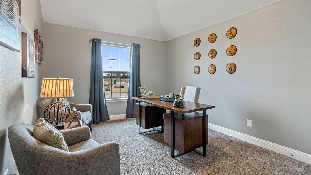 Representative furnished interior of a home built from the Wimberley by D.R. Horton in Lakeview Pointe, Grand Prairie (Image 38).