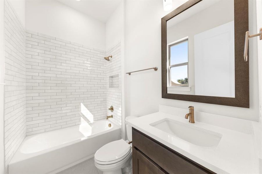 19. 741 Capella - 4TH Bath 19. 741 Capella - 4TH Bath