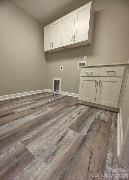 Spacious, unfurnished interior of a new home in , Albemarle (Image 34).