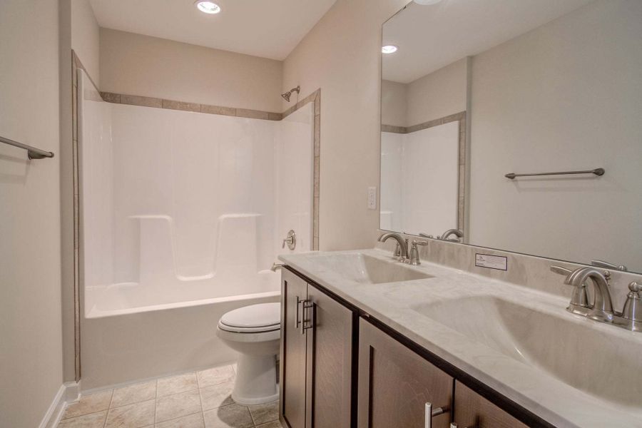 Representative furnished interior of a home built from the Drayton by Caviness & Cates Communities in Bartlett Manor, Youngsville (Image 241).