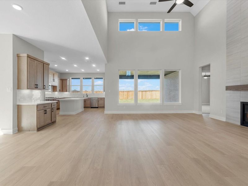 Spacious, unfurnished interior of a new home in Dunham Pointe 60′, Cypress (Image 22).