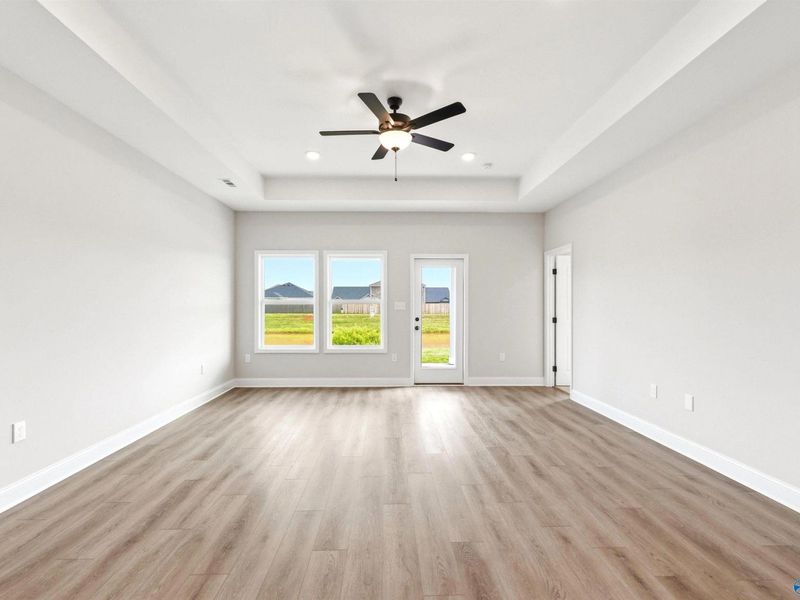 Spacious, unfurnished interior of a new home in Bailey Park, Fayetteville (Image 9).