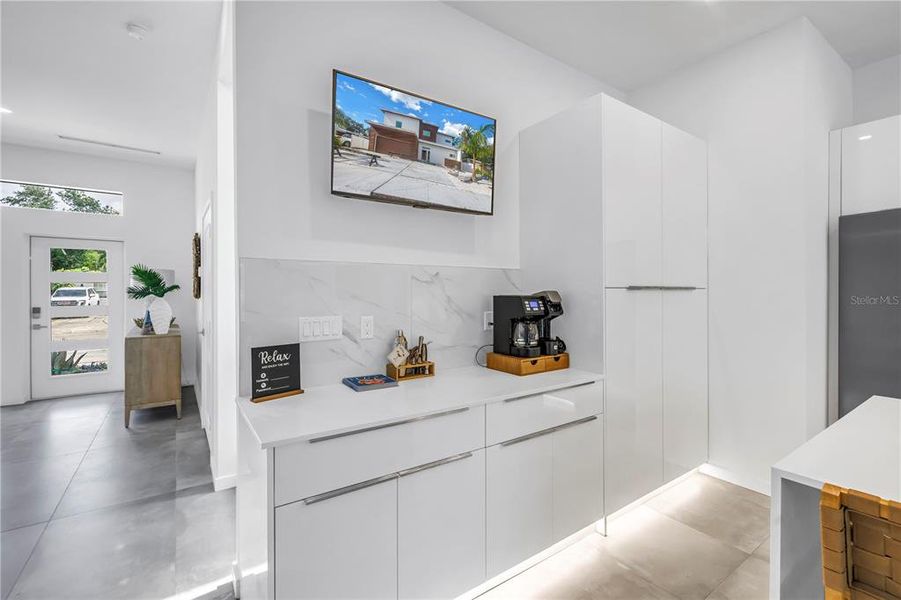 Furnished interior view inside a new home in , Sarasota (Image 34).