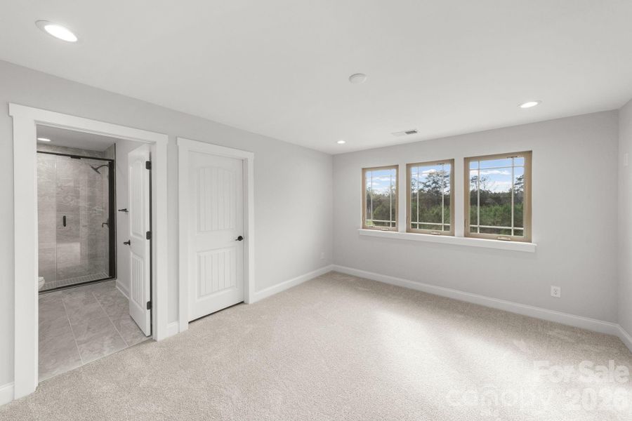Spacious, unfurnished interior of a new home in , Lancaster (Image 29).