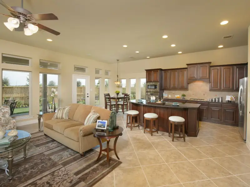 Representative furnished interior of a home built from the 2935W by Perry Homes in Briarley, Montgomery (Image 26).