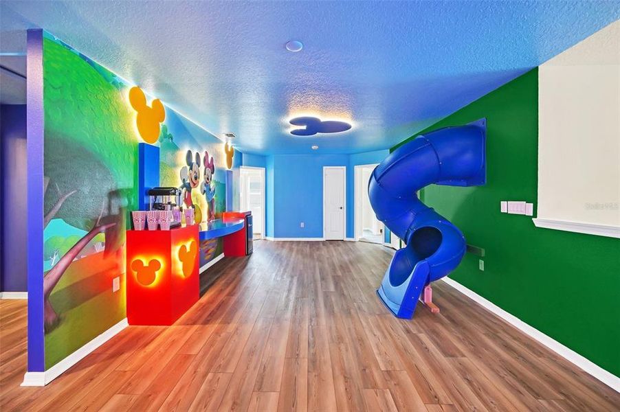 Community amenities in , Clermont (Image 45).