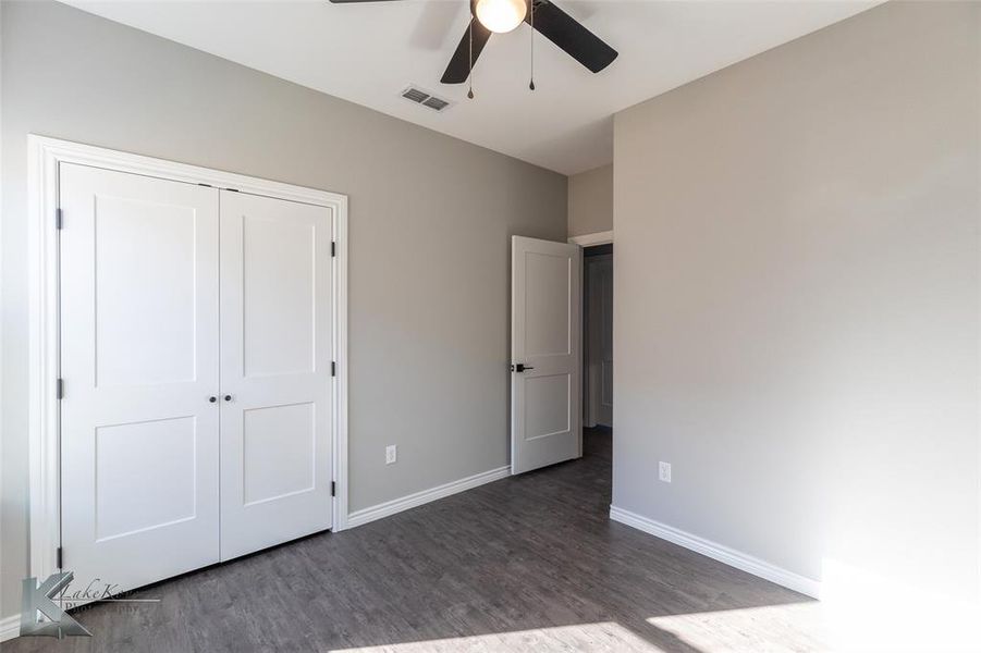 Spacious, unfurnished interior of a new home in , Abilene (Image 14).