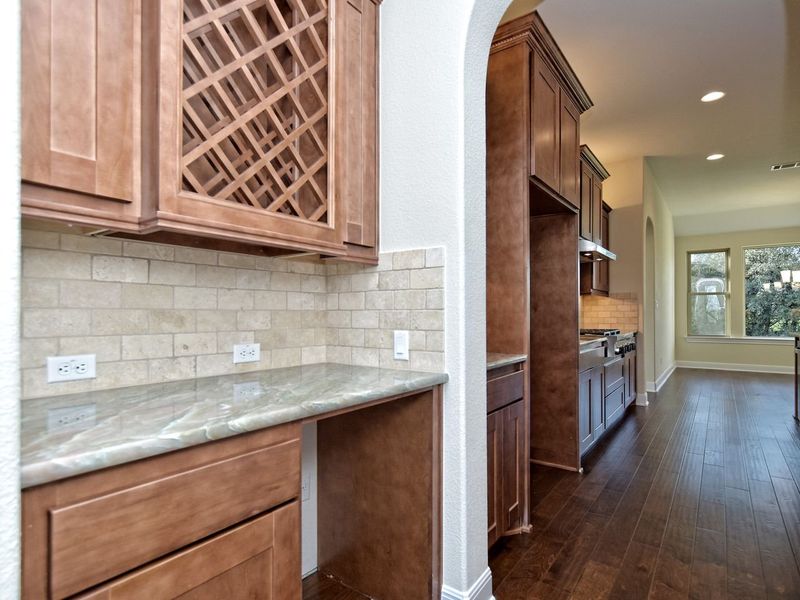 Representative furnished interior of a home built from the Coronado I by Giddens Homes in Clearwater Ranch, Liberty Hill (Image 76).
