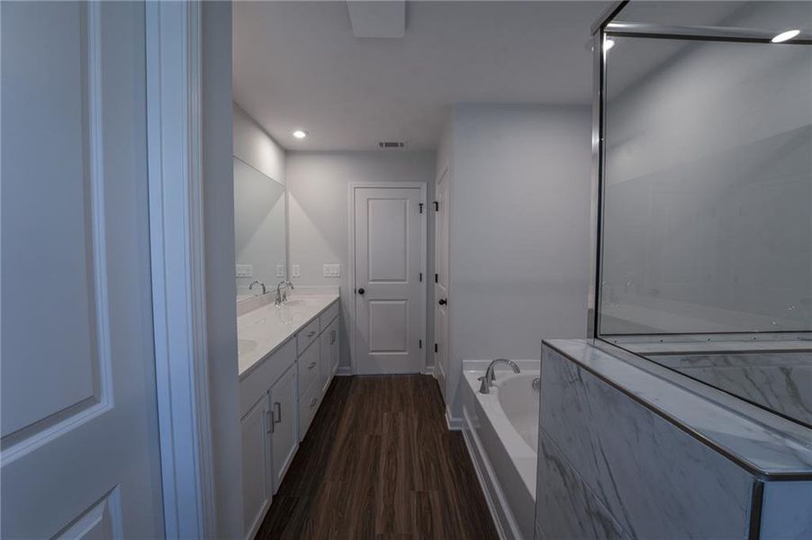 Furnished interior view inside a new home in , Lilburn (Image 6). Furnished interior view inside a new home in , Lilburn (Image 6).