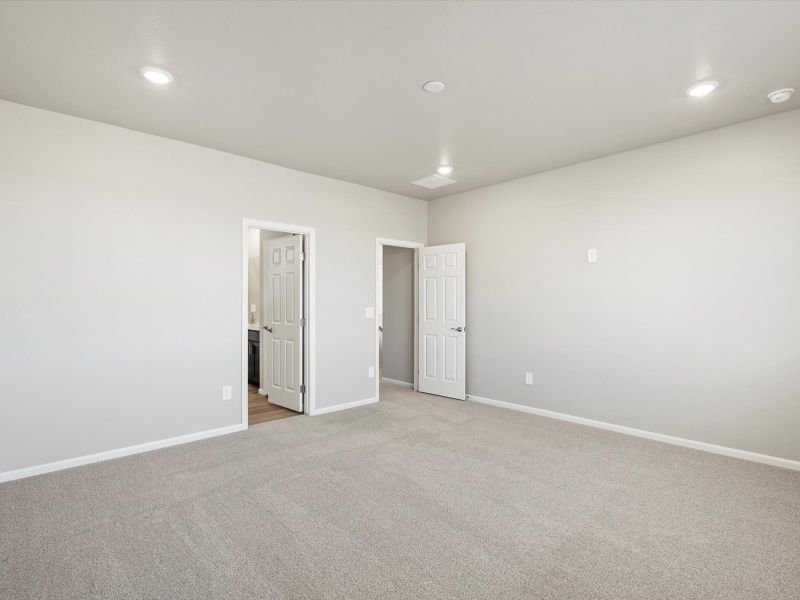 Spacious, unfurnished interior of a new home in Poudre Heights: The Alpine Collection, Windsor (Image 16).