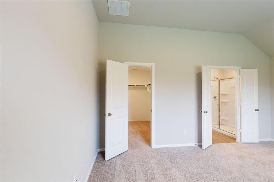 Spacious, unfurnished interior of a new home in Forest Park, Princeton (Image 25). Spacious, unfurnished interior of a new home in Forest Park, Princeton (Image 25).