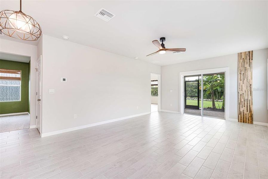 Spacious, unfurnished interior of a new home in , North Fort Myers (Image 22).