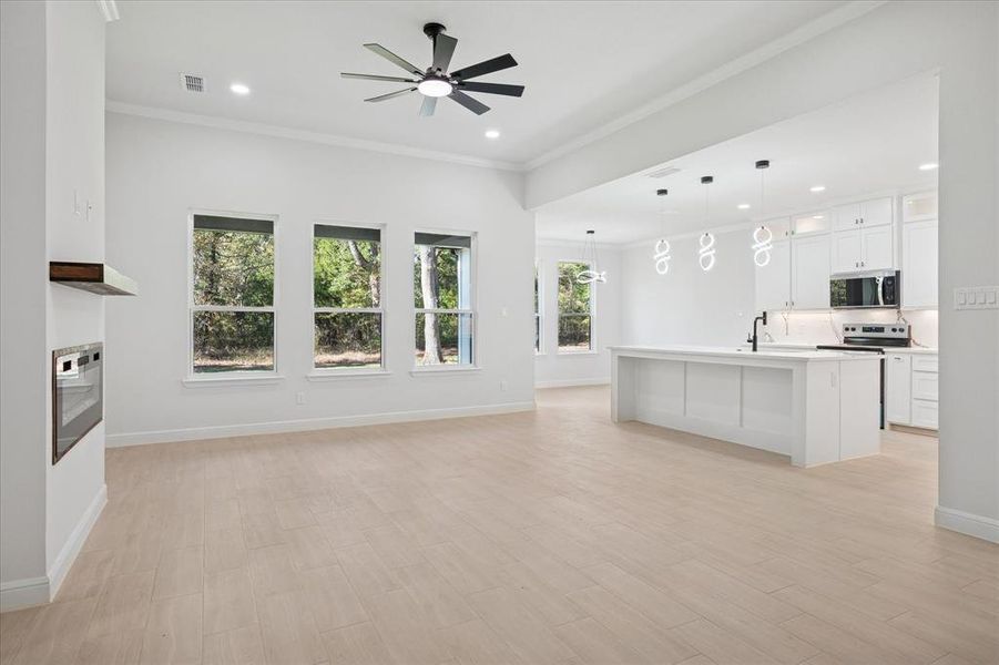 Spacious, unfurnished interior of a new home in , Trinidad (Image 16).