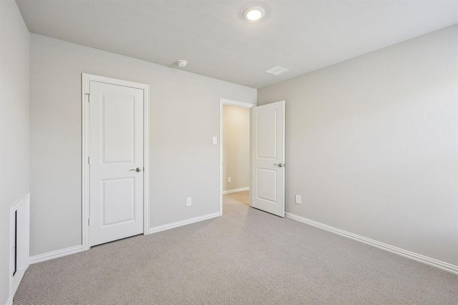 Spacious, unfurnished interior of a new home in Westmoor, Sherman (Image 37). Spacious, unfurnished interior of a new home in Westmoor, Sherman (Image 37).