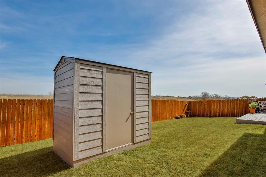 Exterior details and patio area of a home in Liberty Pointe, Gainesville (Image 23).