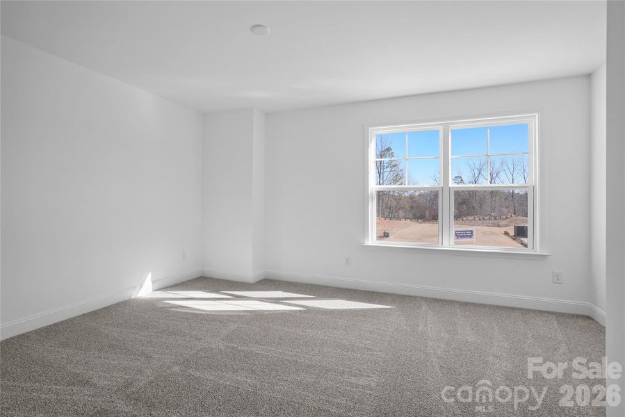 Spacious, unfurnished interior of a new home in Elmbrook, Indian Trail (Image 24).