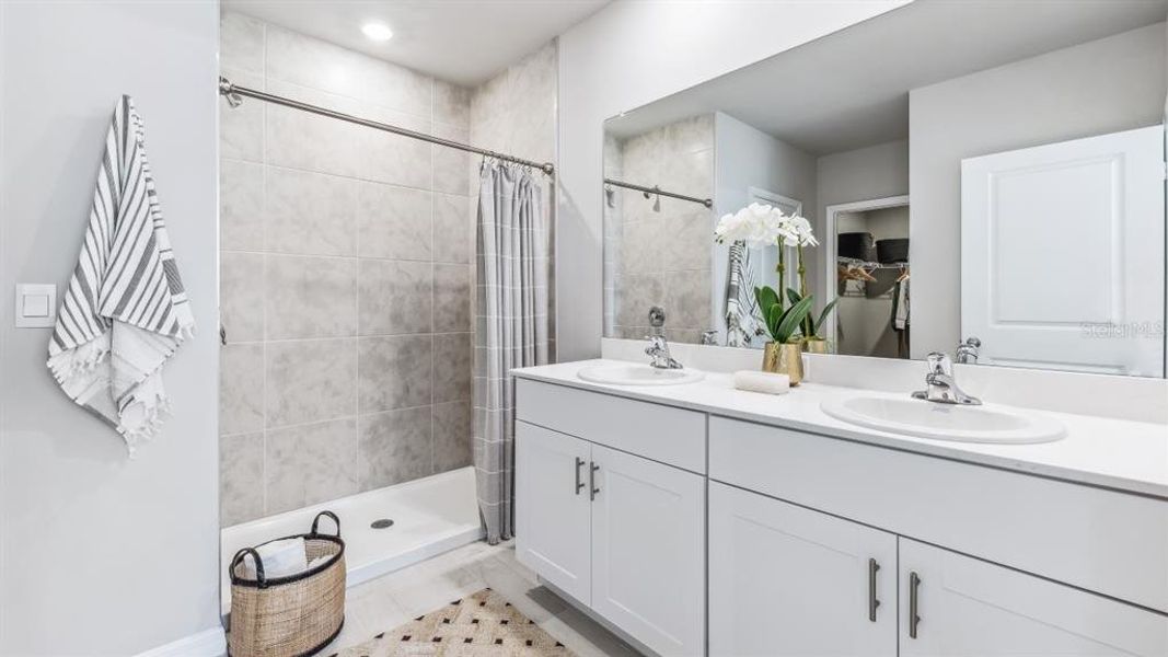 Furnished interior view inside a new home in Coral Lakes - Tradition & Express, Punta Gorda (Image 14).