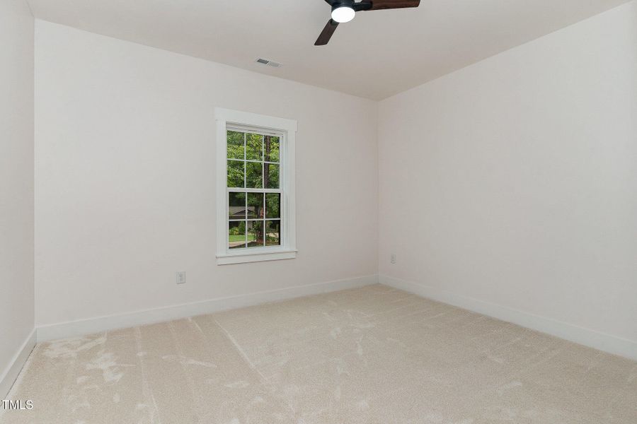 021_dsc00059-edit_692