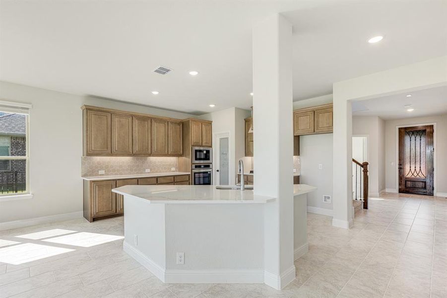 Image 36 of a home in Abe's Landing. Image 36 of a home in Abe's Landing.