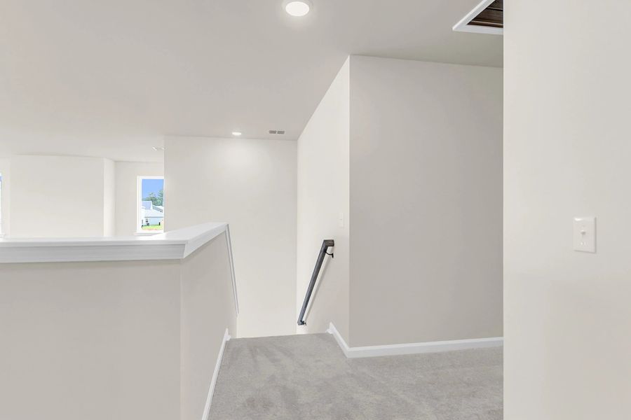 Similar Jefferson floorplan with Harmony Collection. Features and finishes vary.