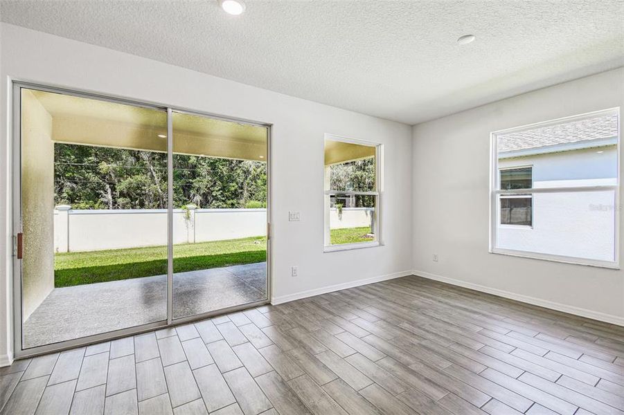Spacious, unfurnished interior of a new home in Cascades at Southern Hills, Brooksville (Image 38).