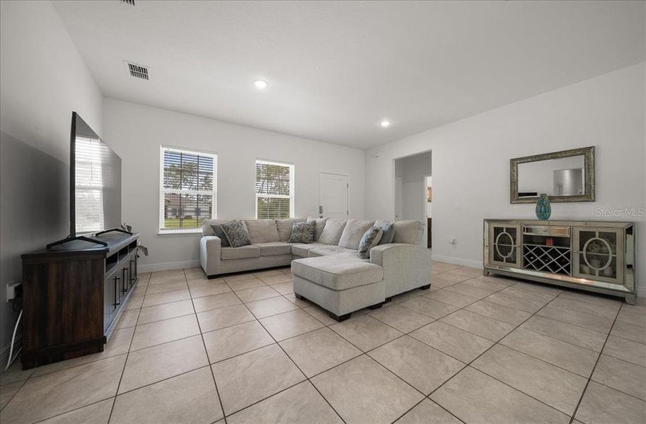 Furnished interior view inside a new home in , Ocala (Image 30).