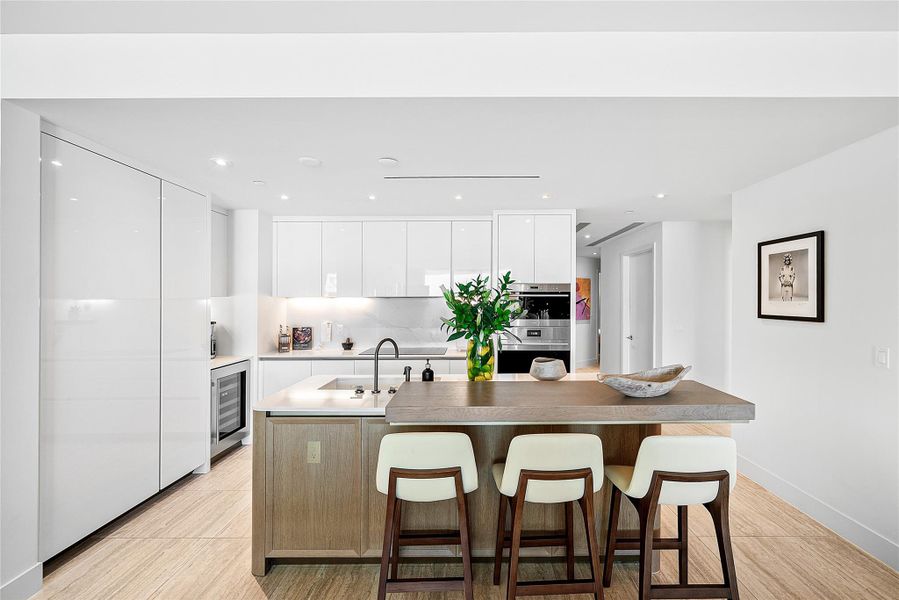 Furnished interior view inside a new home in , Fort Lauderdale (Image 39).