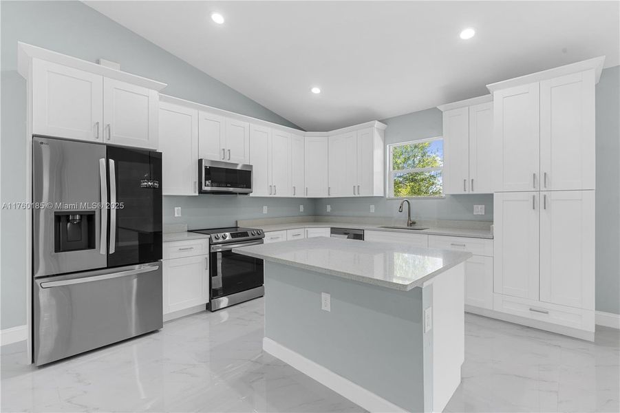 Furnished interior view inside a new home in , Lehigh Acres (Image 6).
