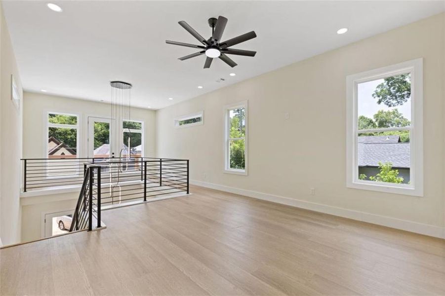 Spacious, unfurnished interior of a new home in , Atlanta (Image 17).