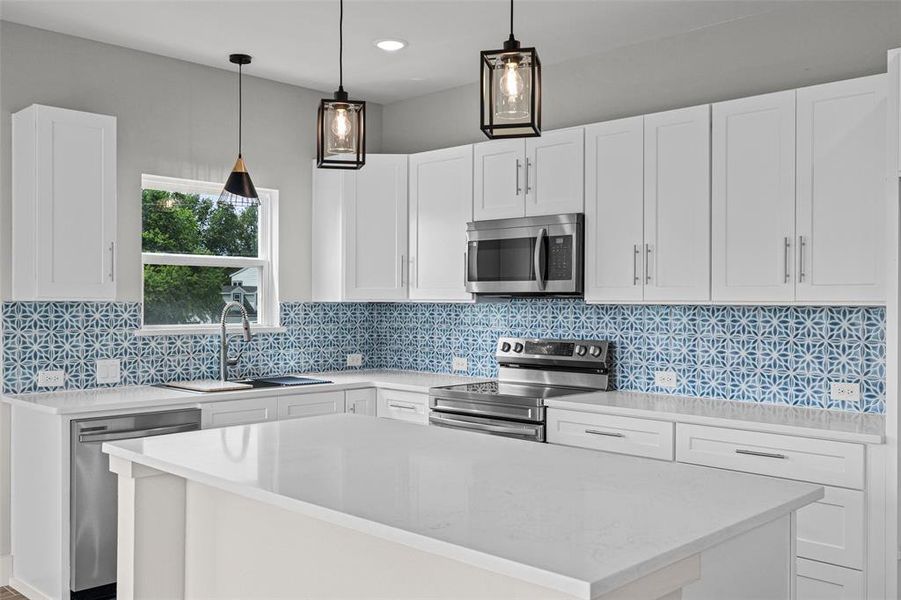 Furnished interior view inside a new home in , Granbury (Image 13).