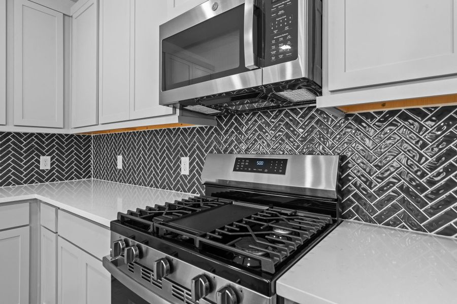 Close-up of interior finishes inside a home in Meridiana, Iowa Colony (Image 12).