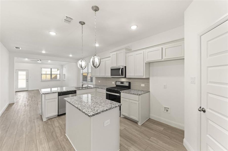 03_Statler_Representative Photo 03_Statler_Representative Photo