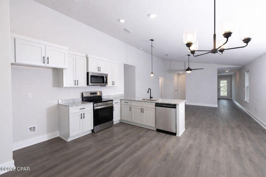 Furnished interior view inside a new home in Fox Glenn, Panama City (Image 8).