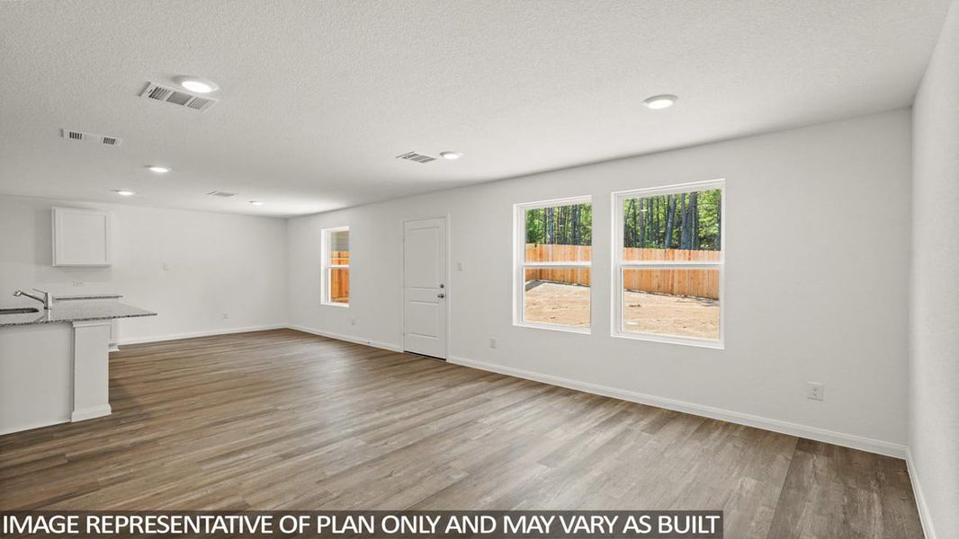 Spacious, unfurnished interior of a new home in McCrorey Trails, Conroe (Image 13). Spacious, unfurnished interior of a new home in McCrorey Trails, Conroe (Image 13).