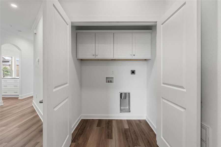 Spacious, unfurnished interior of a new home in , Onalaska (Image 24). Spacious, unfurnished interior of a new home in , Onalaska (Image 24).