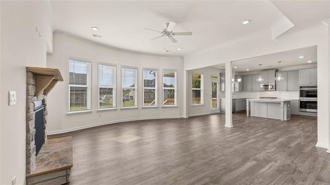 Spacious, unfurnished interior of a new home in Westland, Bogart (Image 30). Spacious, unfurnished interior of a new home in Westland, Bogart (Image 30).