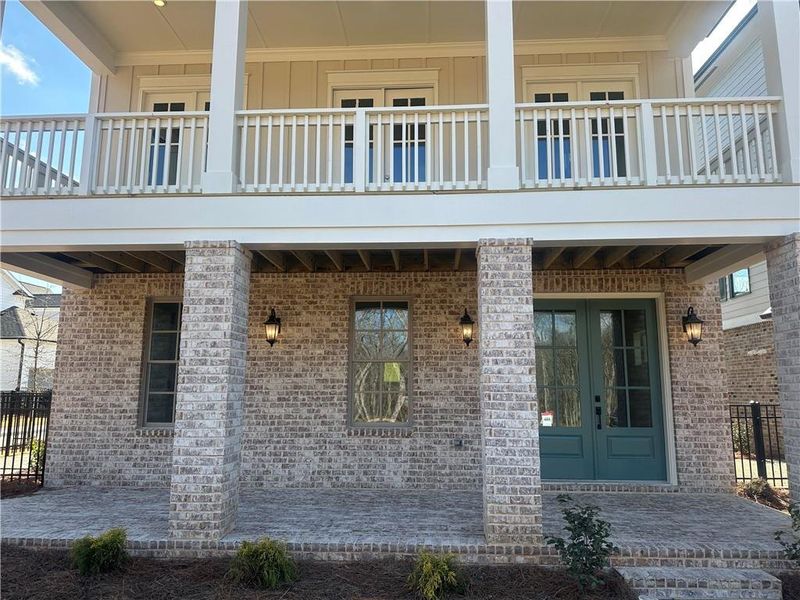 Exterior details and patio area of a home in Waterside Single Family, Peachtree Corners (Image 28).